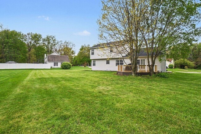 Building Photo - 51222 Crooked Oak Dr