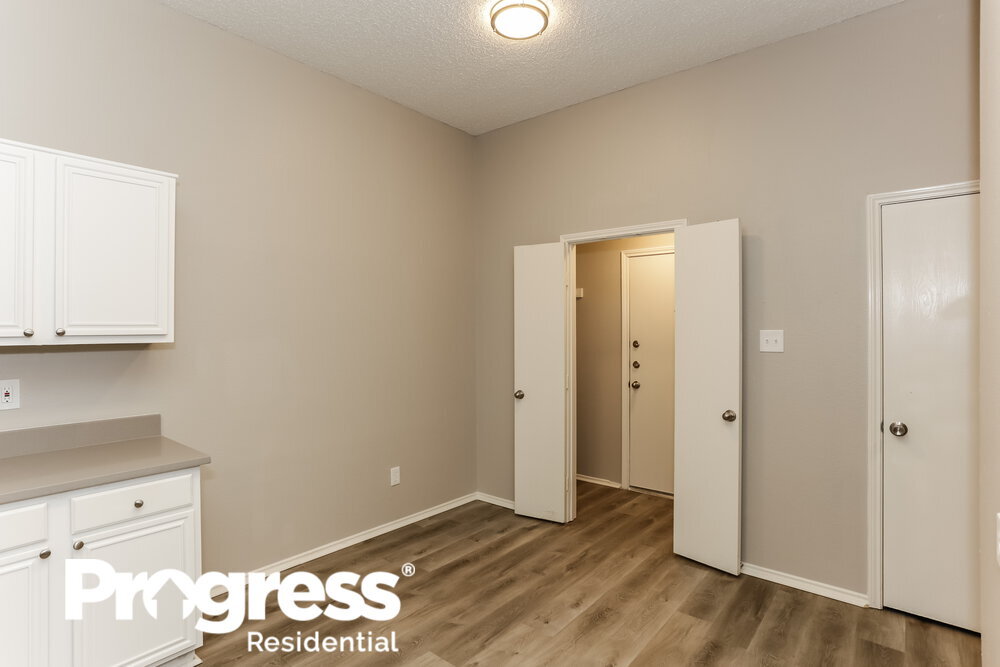 Building Photo - 841 Beaver Creek Dr