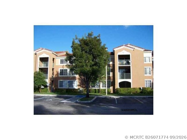 Building Photo - 4820 N State Rd 7