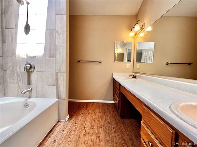 Building Photo - 310 Medford Dr
