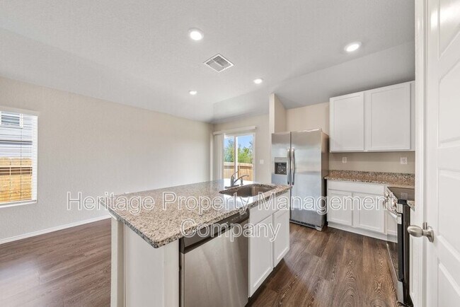 Building Photo - 8718 Broad Wing Dr