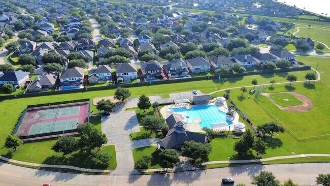 Building Photo - 5038 Gold Haven Dr