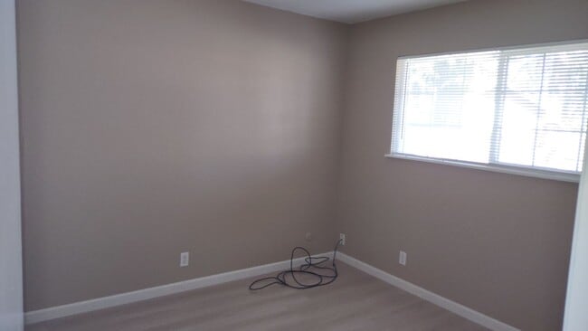 Building Photo - 2718 Toro Ct