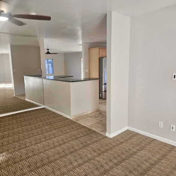 Building Photo - 12018 N Hayden Rd