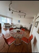 Living room - 200 Highland Ave