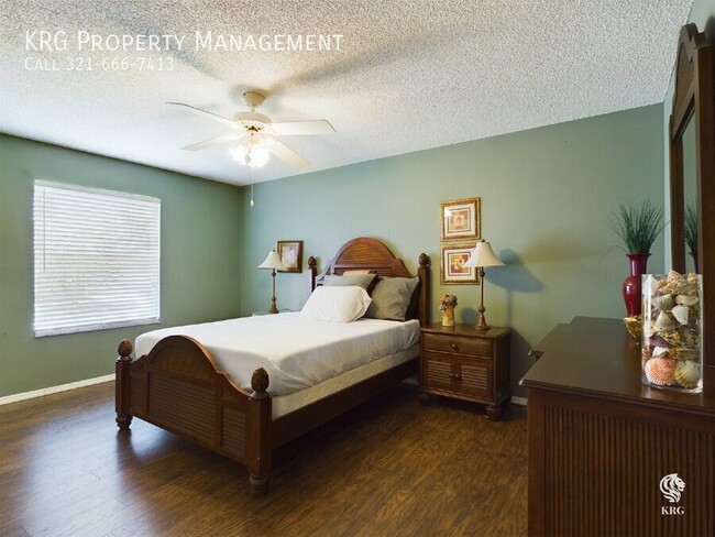 Building Photo - 1702 Quintero Ct