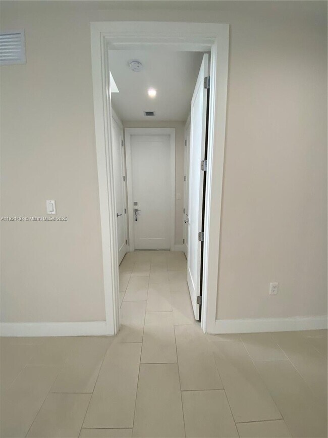 Building Photo - 8251 NW 47th Terrace