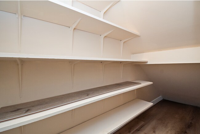 Building Photo - Private South Redondo Beach Back House | Fully Remodeled | 2-Car Garage | Minutes to the Beach!