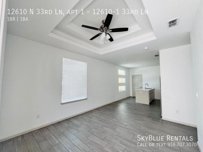 Building Photo - 12610 N 33rd Ln