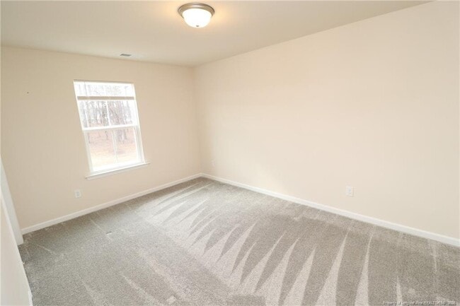 Building Photo - 123 Glen Clova Dr