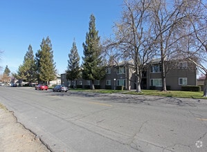 Building Photo - Clover Ridge Apartments