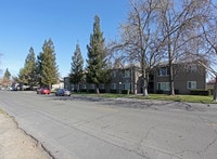 Building Photo - Clover Ridge Apartments