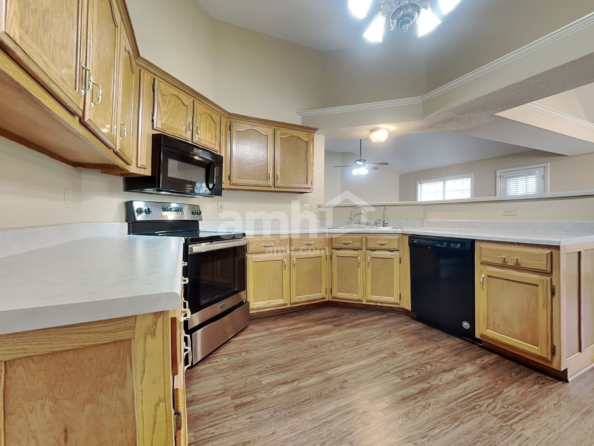 Building Photo - 9357 Bryant Trent Blvd