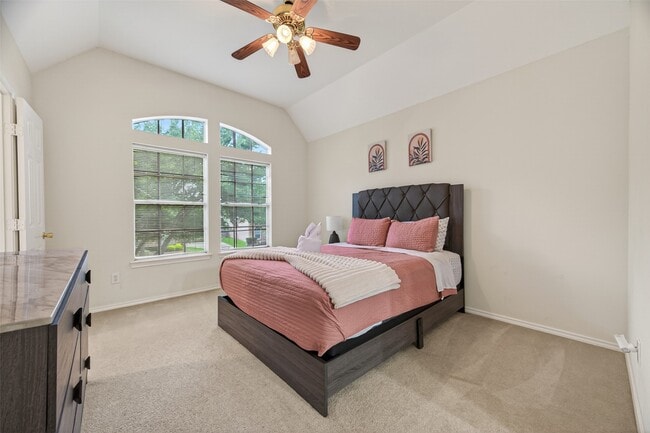 Building Photo - 5911 Indian Hills Ln