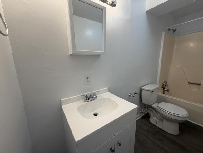 Building Photo - 150 Nature's Own Rd