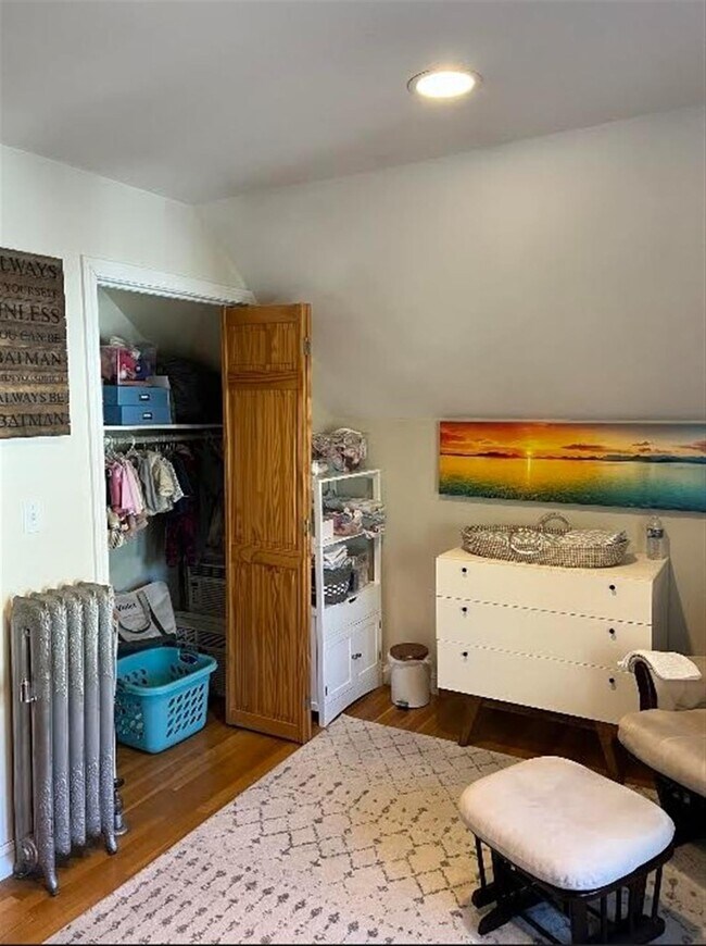 Building Photo - 24 Burnham St