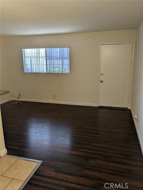 Primary Photo - 1708 Pine Ave