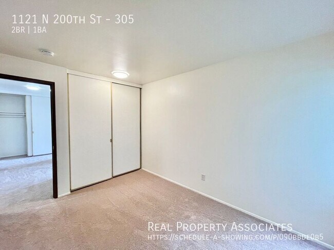 Building Photo - 1121 N 200th St