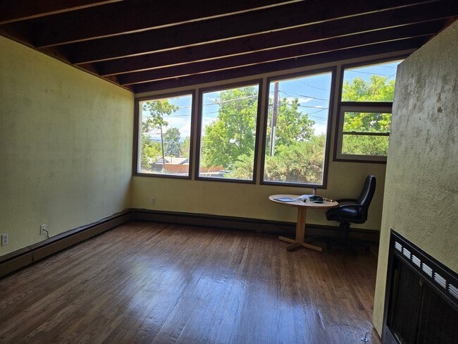 Building Photo - Move in Ready Ranch home in Westminster