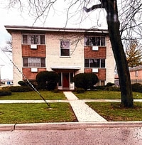 Building Photo - 2130 S 13th Ave