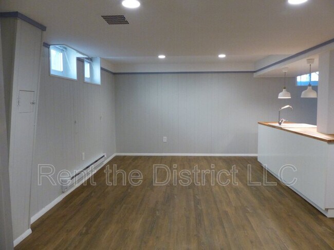 Building Photo - 4839 Yuma St NW