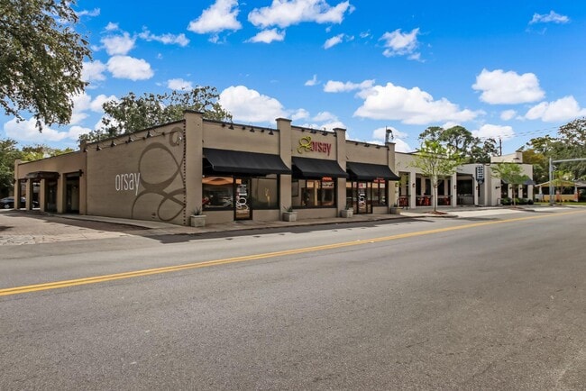Building Photo - 3643 Herschel St