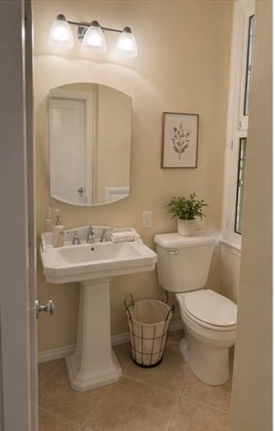 Bathroom - 1119 Hacienda Pl