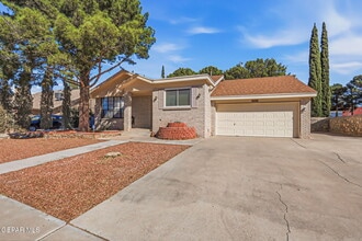 Building Photo - 2356 Juliette Low Dr