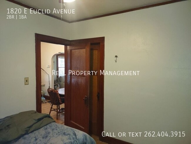 Building Photo - 1820 E Euclid Ave