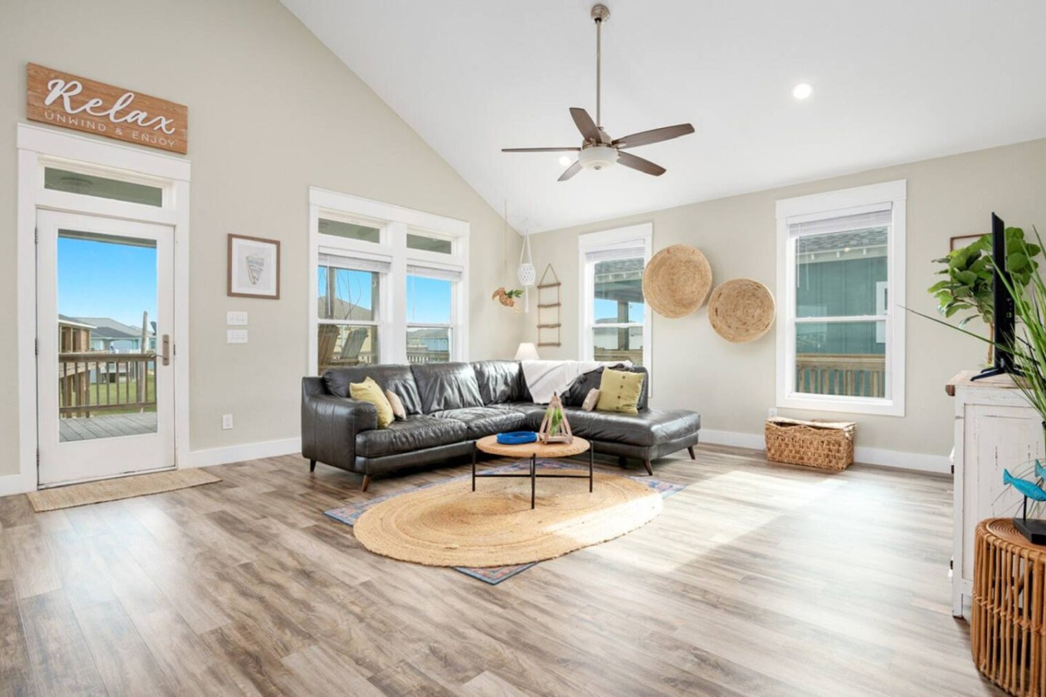 Building Photo - 951 Gulf Shores Dr