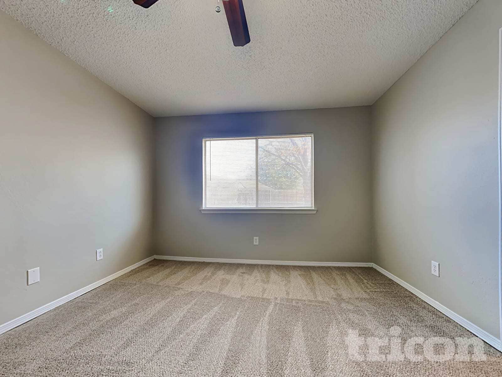 Building Photo - 5620 Oregon Trail Ct