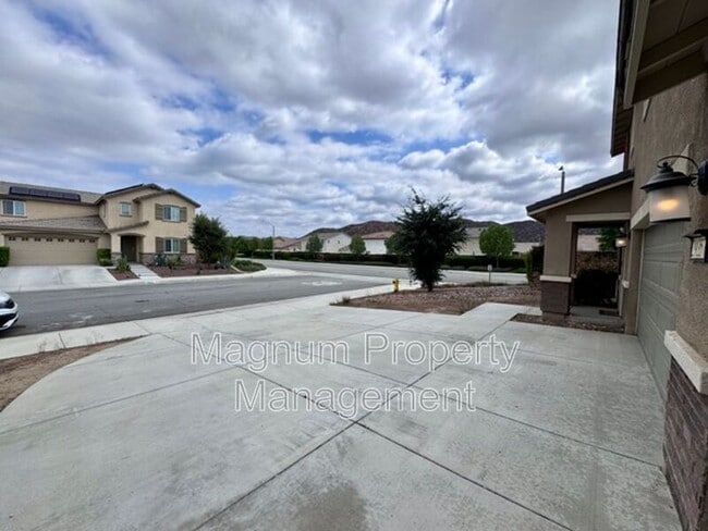 Building Photo - 29357 Cavalry Cir