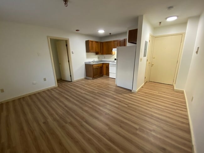 Studio Apartment - Park View Apartments