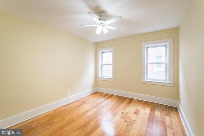 Building Photo - 2252 Bryn Mawr Ave