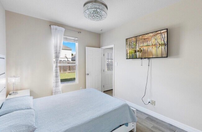 Building Photo - 17815 Egret Lake Way