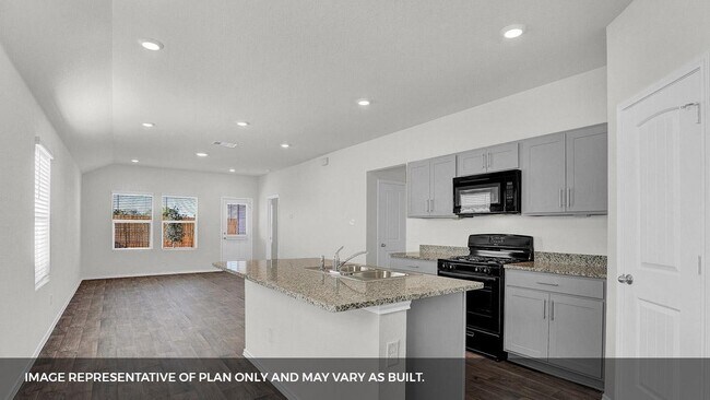 Building Photo - 125 Solitude Dr