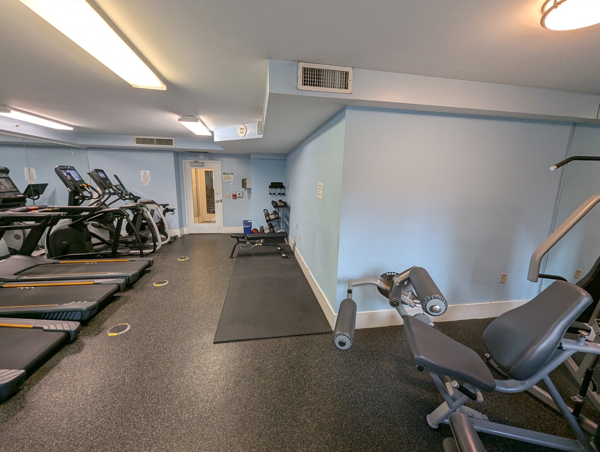 Gym - 555 Massachusetts Ave NW