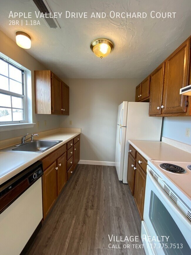Building Photo - 502 Orchard Ct