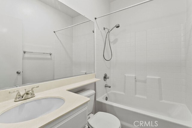 Building Photo - 17 Aurora