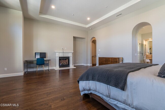 Building Photo - 835 Via Sedona