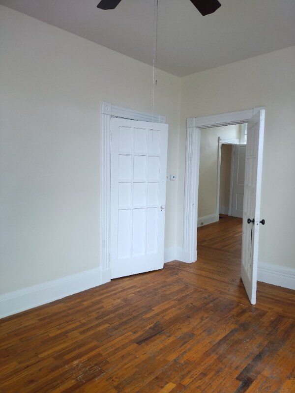 Building Photo - 536 Howell Ave