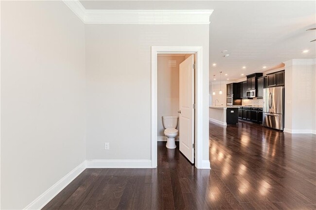 Building Photo - 5499 Terrace Bend Pl