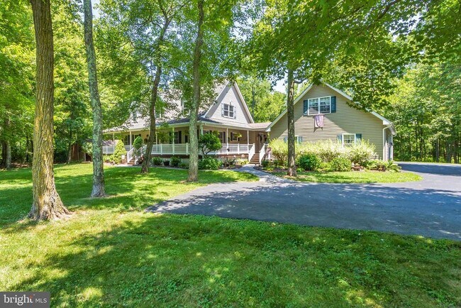 Primary Photo - 1577 Chestnut Ridge Rd
