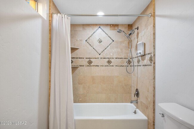 Building Photo - 3721 N Sierra Madre Dr