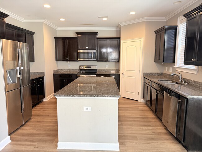 Building Photo - 29873 Copper Run Dr