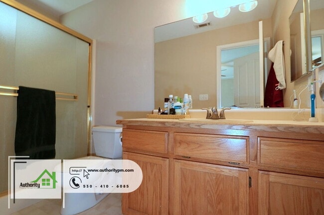 Building Photo - 1976 Chiella Ln