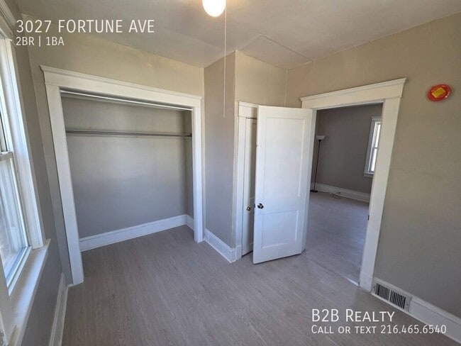 Building Photo - 3027 Fortune Ave