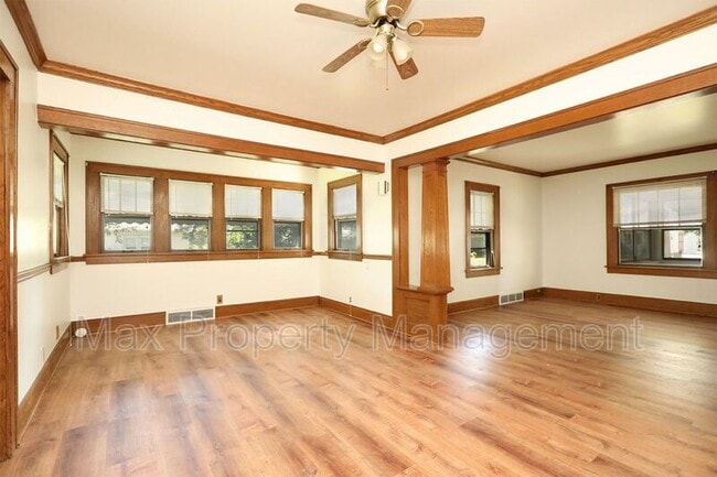 Building Photo - 1113 Douglas Ave