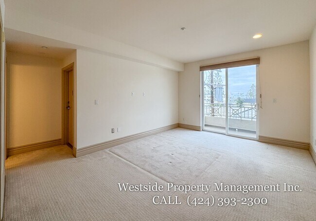 Building Photo - 1337 Wellesley Ave