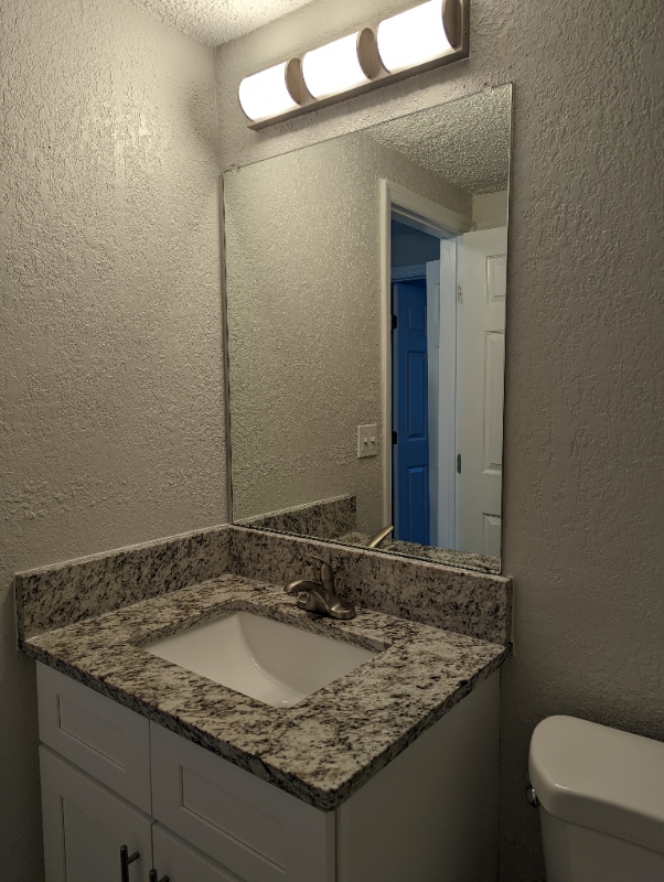 Building Photo - 1400 5th Ave N